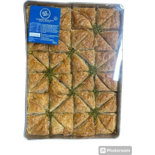 Laziz Sweets Turkish Baklava (704) (Triangle)